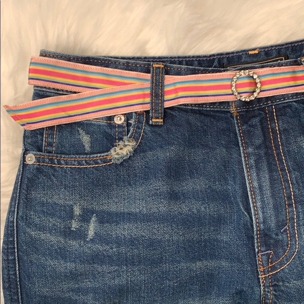 Stripes & Rhinestones Belt - Picture 2 of 7